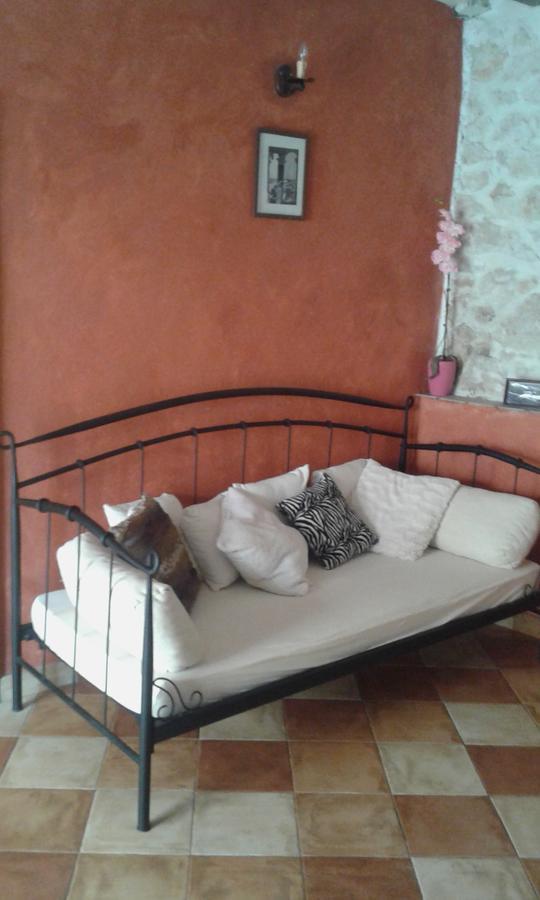 Apartment Elda Petrcane Esterno foto